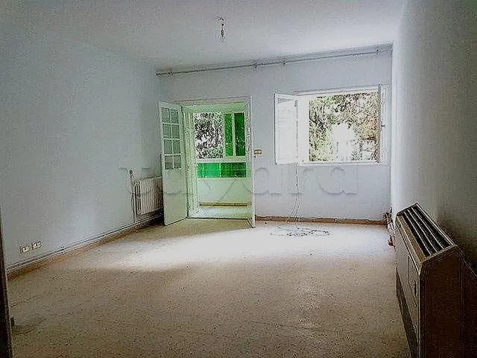 A louer un appartement en S+3 A EL MENZAH 9 A