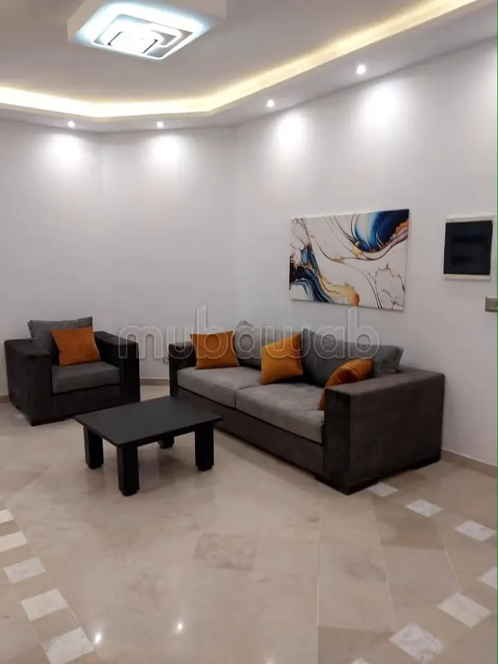 A louer un appartement Haut Standing meuble en S+2 situe a ENNASR 2