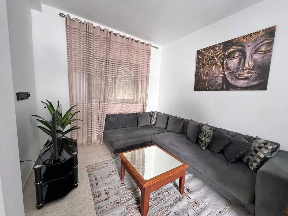 A louer un appartement S1 meuble situe a ENNASR 2