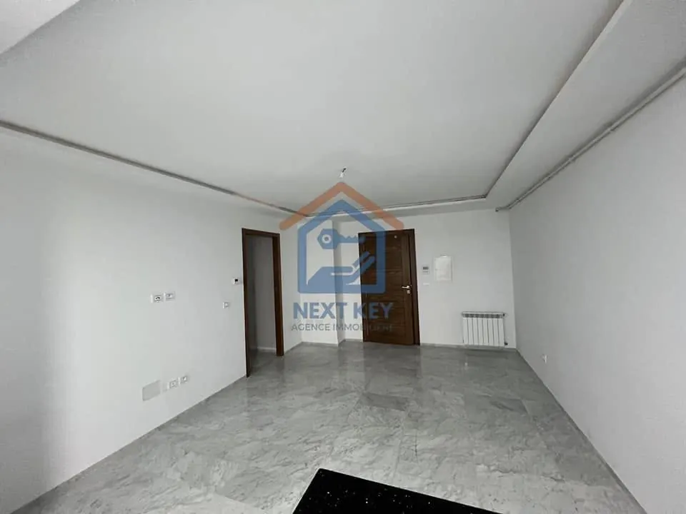A louer un appartement S+2 haut standing a EL MENZAH 9 C