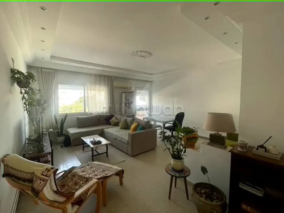 A louer un appartement en S+3 (Vide) situe a EL MENZAH 5
