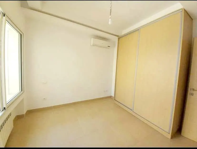 A louer un appartement haut standing en S+1 situe a EL MENZAH 9 C