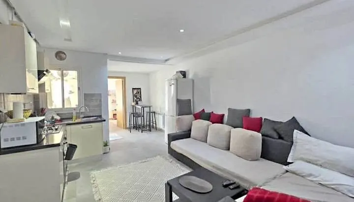 A vendre : Appartement S1 haut standing Ennasr 2