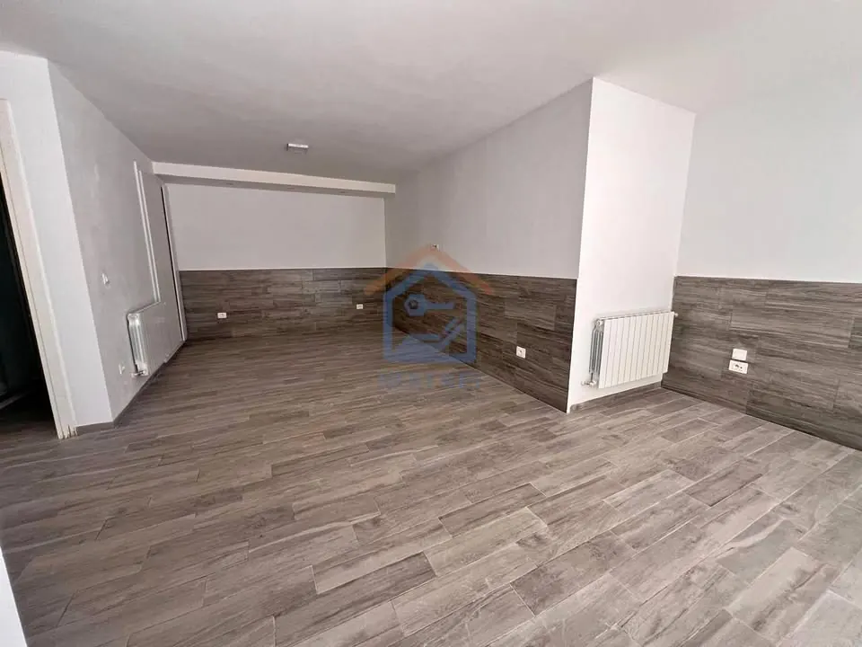 A louer un studio haut standing totalement independant en S+1 de 60m2 situe a JARDIN DEL MENZAH 2
