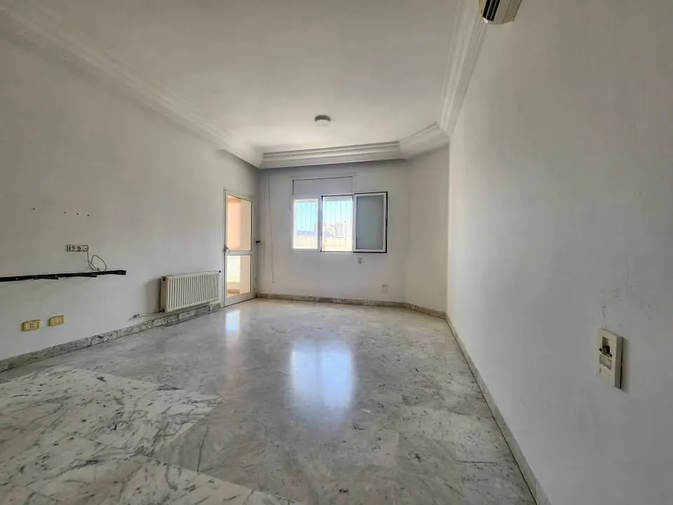 A Vendre Appartement S+3 de 130 m2 a EL MENZAH 7 Bis