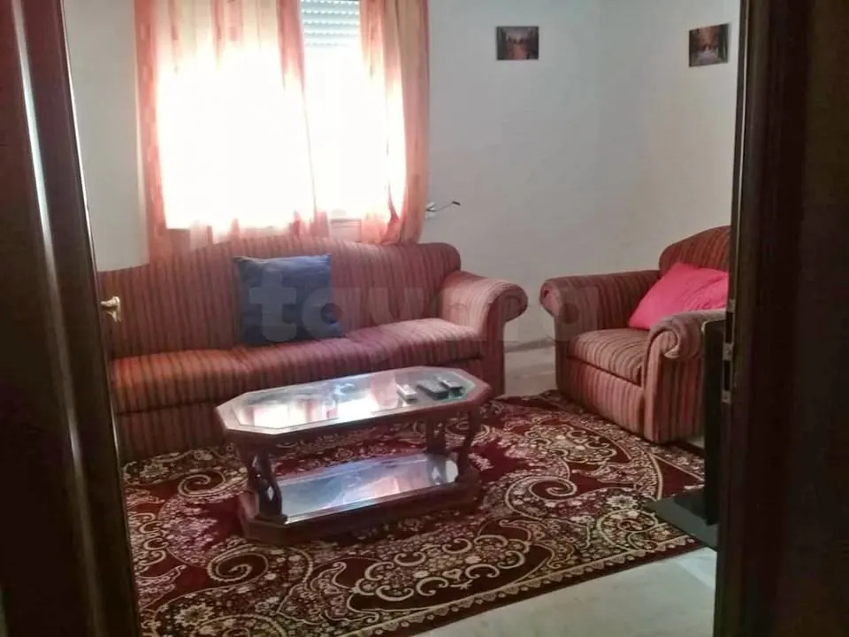 A louer un appartement S1 meuble situe a ENNASR 1