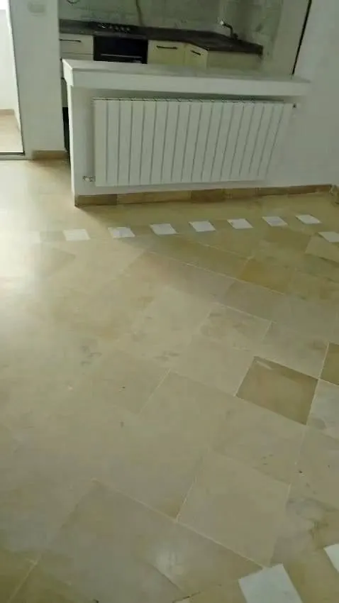 A louer un appartement renove S+1 situe a ENNASR 2