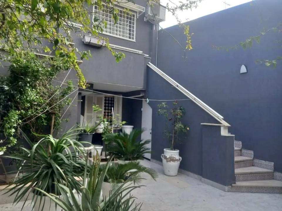 A Vendre Deux Villas Independantes sur un Terrain de 240 m2 avec Double Facade situe a KSAR SAID